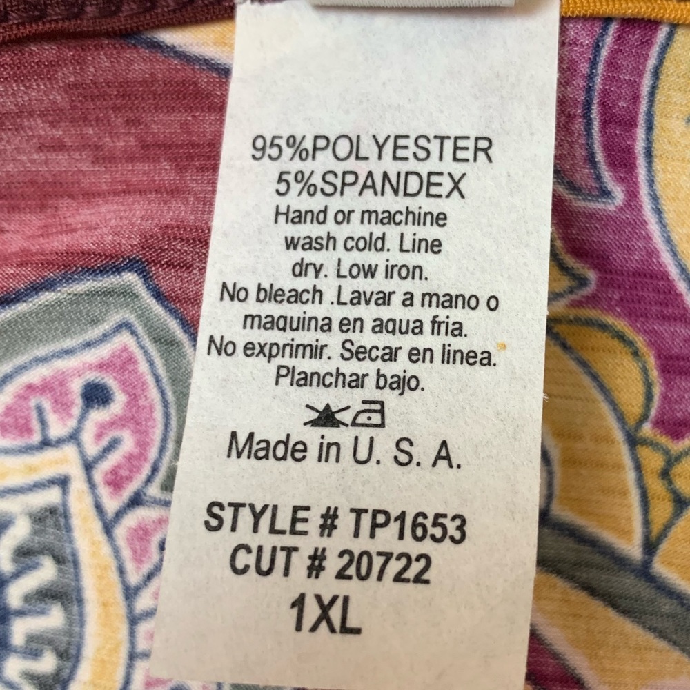 5⭐️ PLUS Beautiful Tunic Dress - Only 3 Left! - Picture 5 of 7